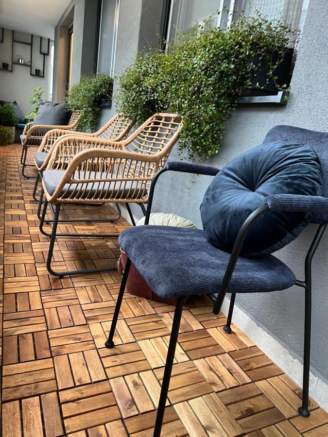 Astra Urban Garden Apartment, 2 Garage Parking Spaces Zagreb Luaran gambar